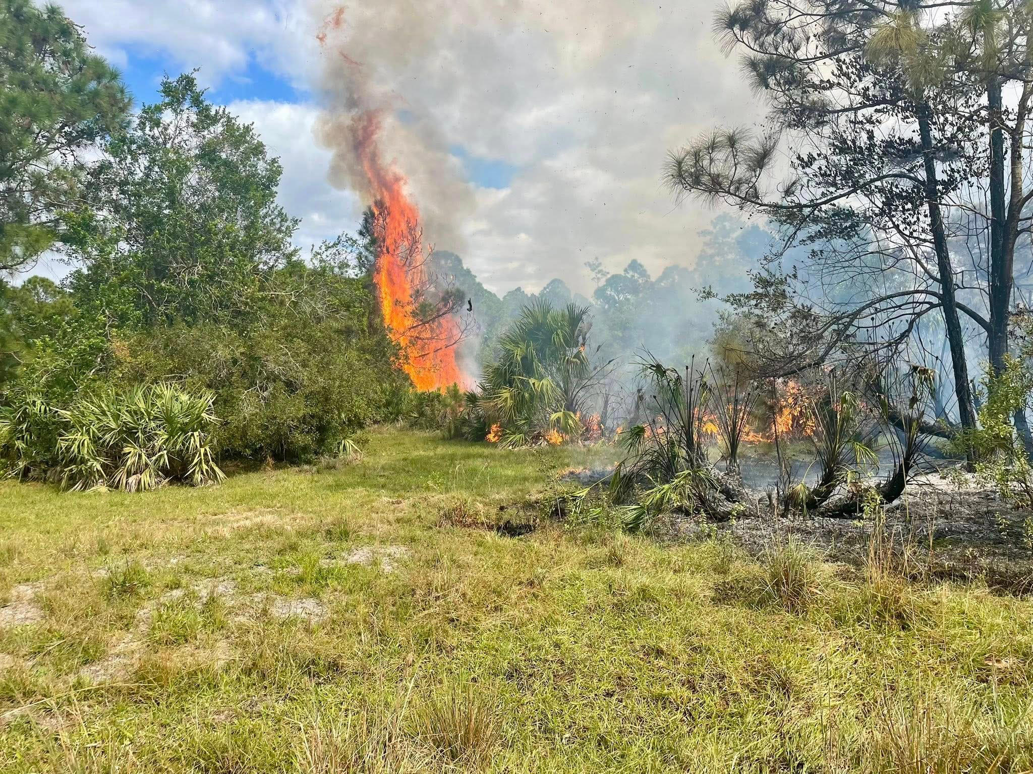 Martin County Fire Today: Structure Blaze Reported Near Indiantown as Crews Battle Large Flame